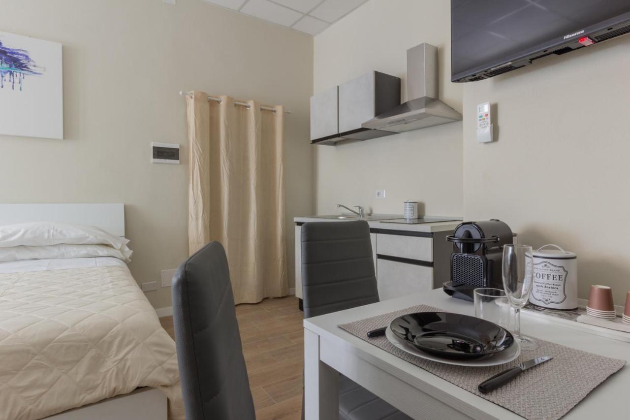Center Rooms Plasencia Exterior foto
