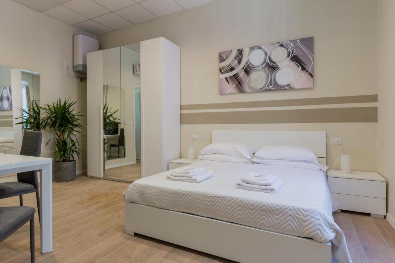 Center Rooms Plasencia Exterior foto