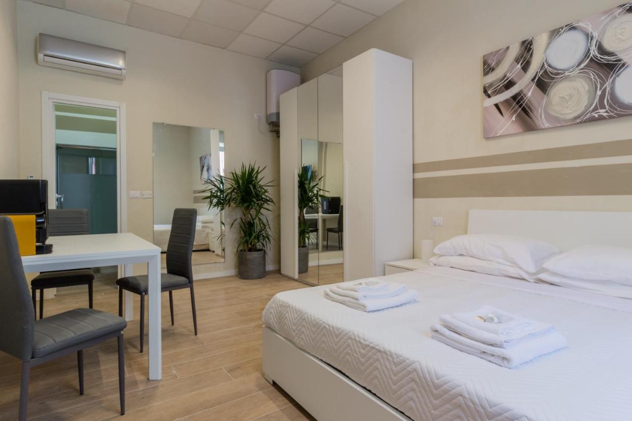 Center Rooms Plasencia Exterior foto
