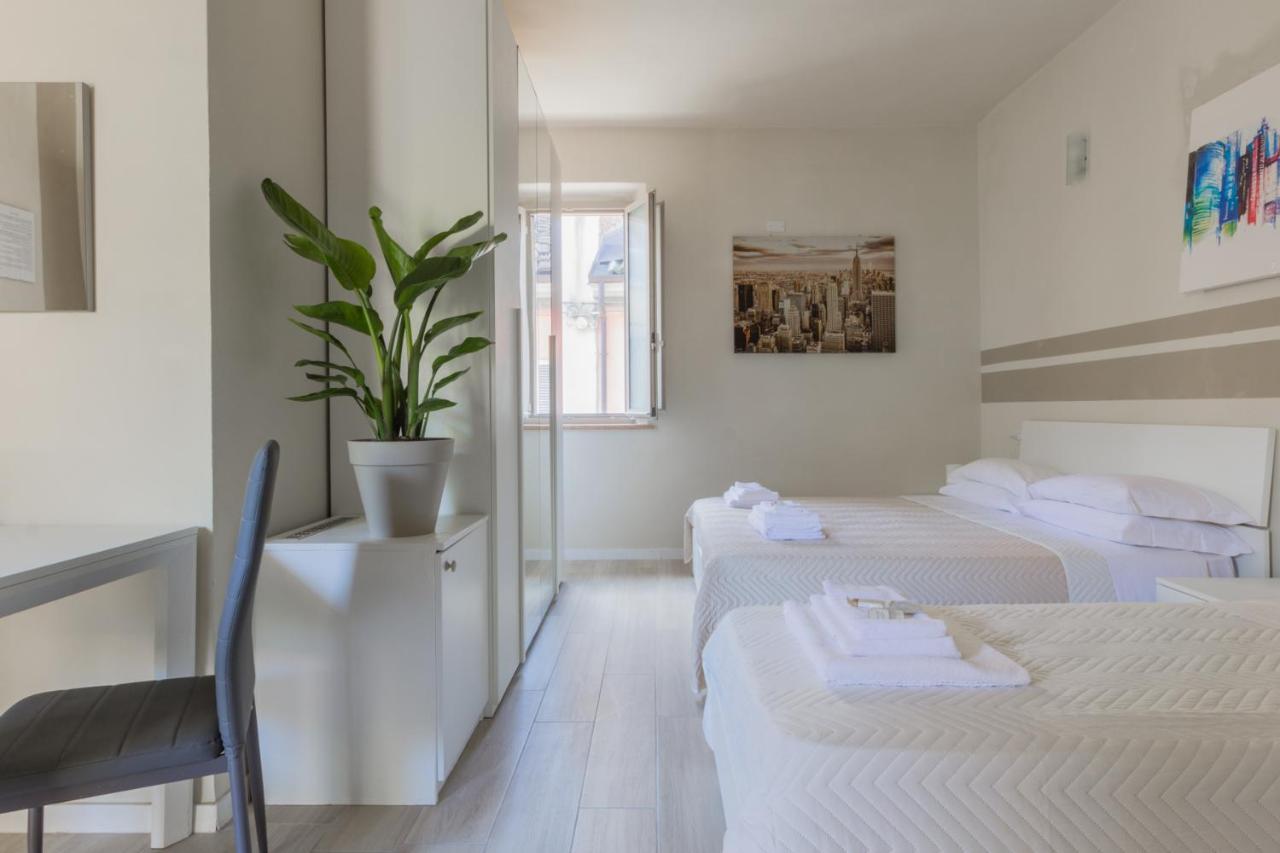 Center Rooms Plasencia Exterior foto
