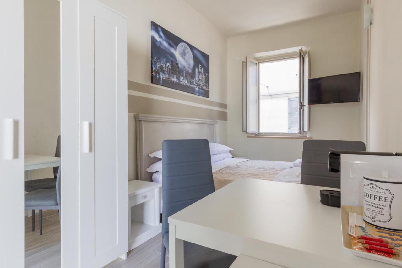 Center Rooms Plasencia Exterior foto