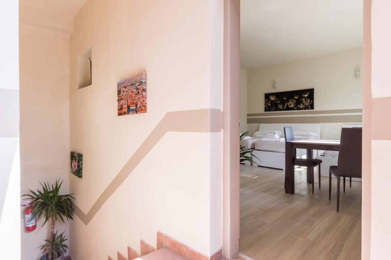 Center Rooms Plasencia Exterior foto