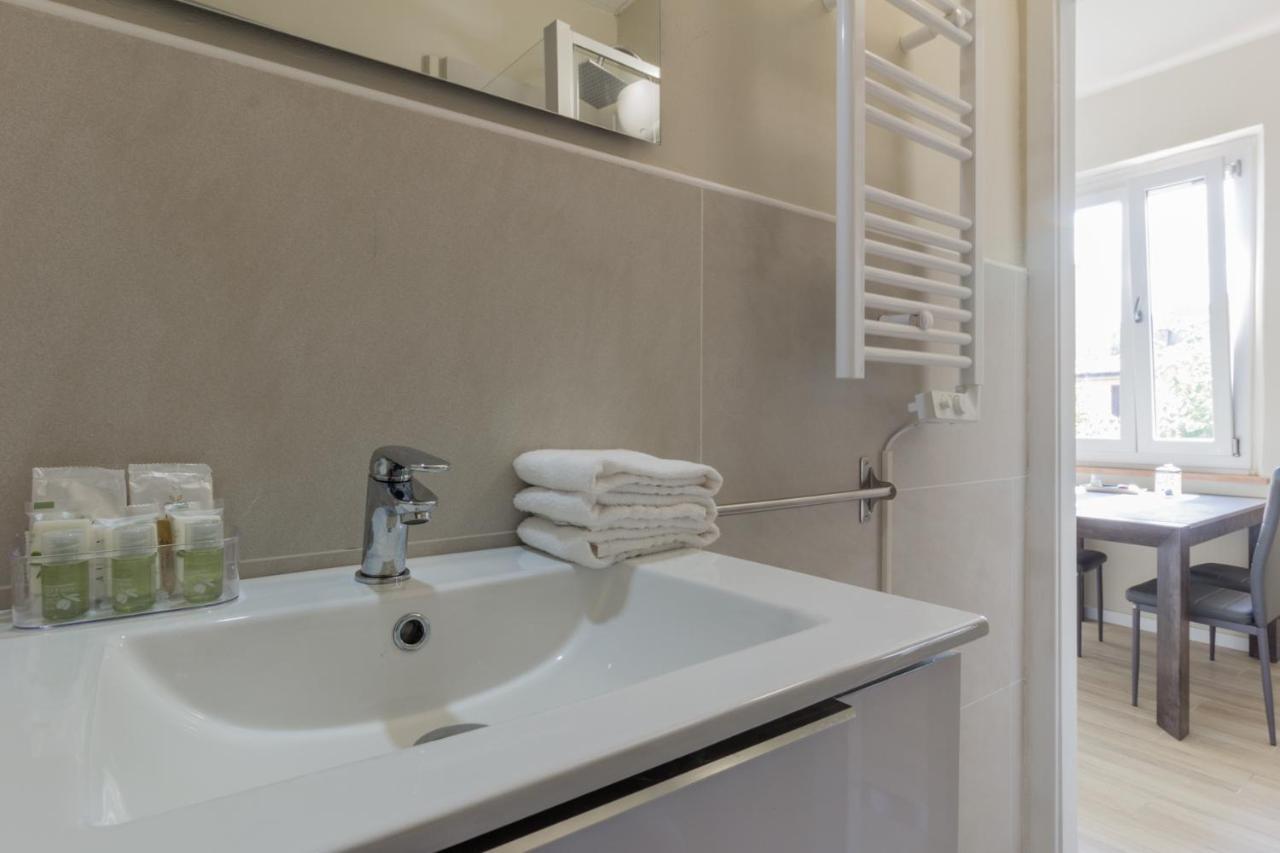 Center Rooms Plasencia Exterior foto