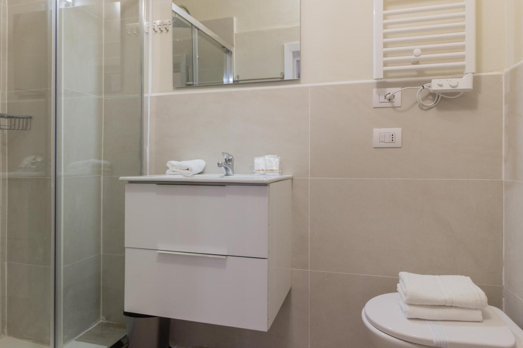 Center Rooms Plasencia Exterior foto